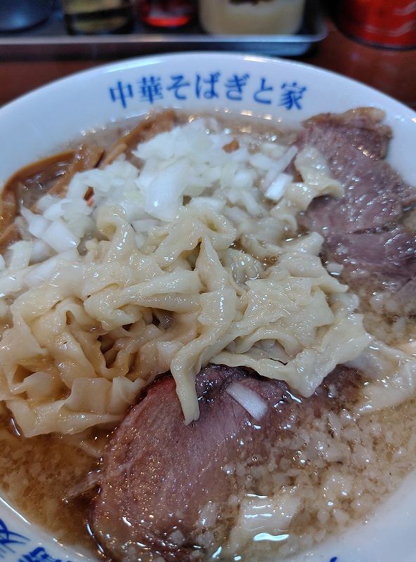 ちぢれピロピロ麺