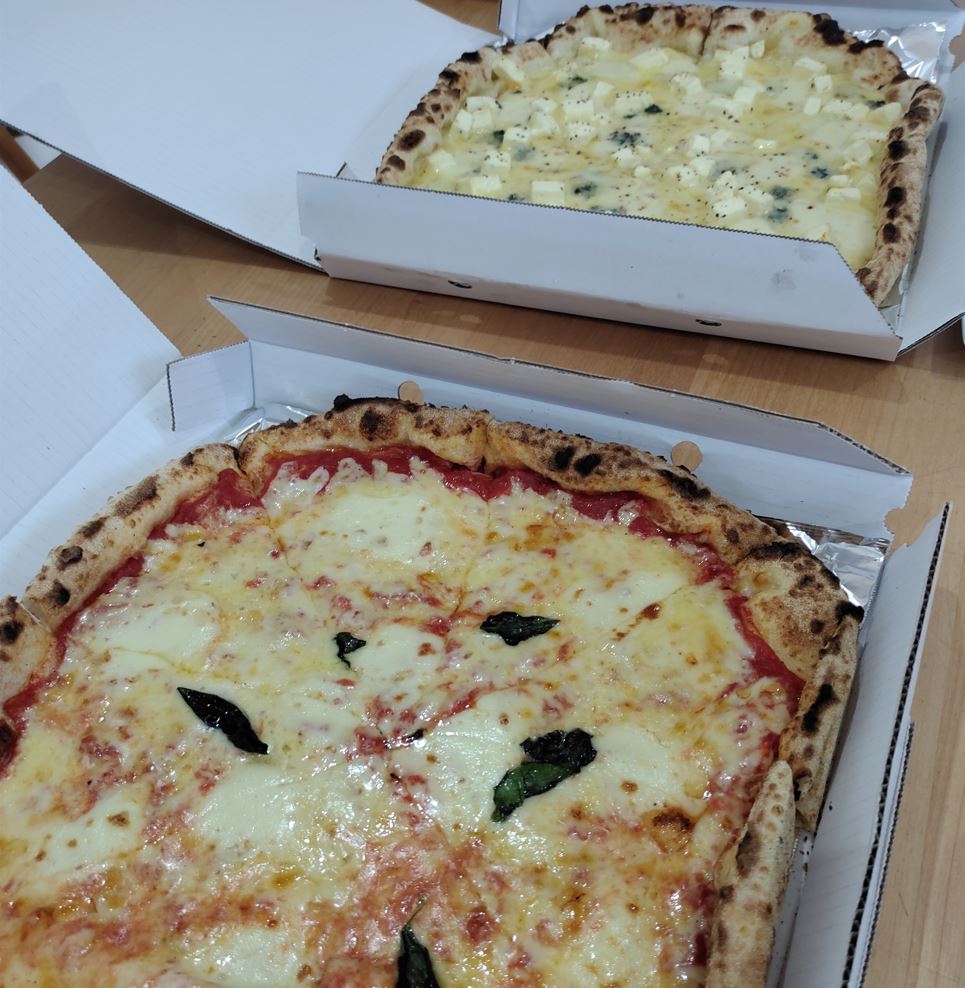 「ゴルゴン」のピザ